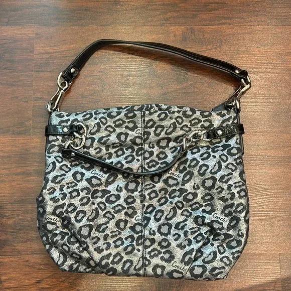 ◎y2k◎ COACH Leopard Mini Bag Silver BNWT Coach Silver/Black Leopard Handbag Super cute | Depop